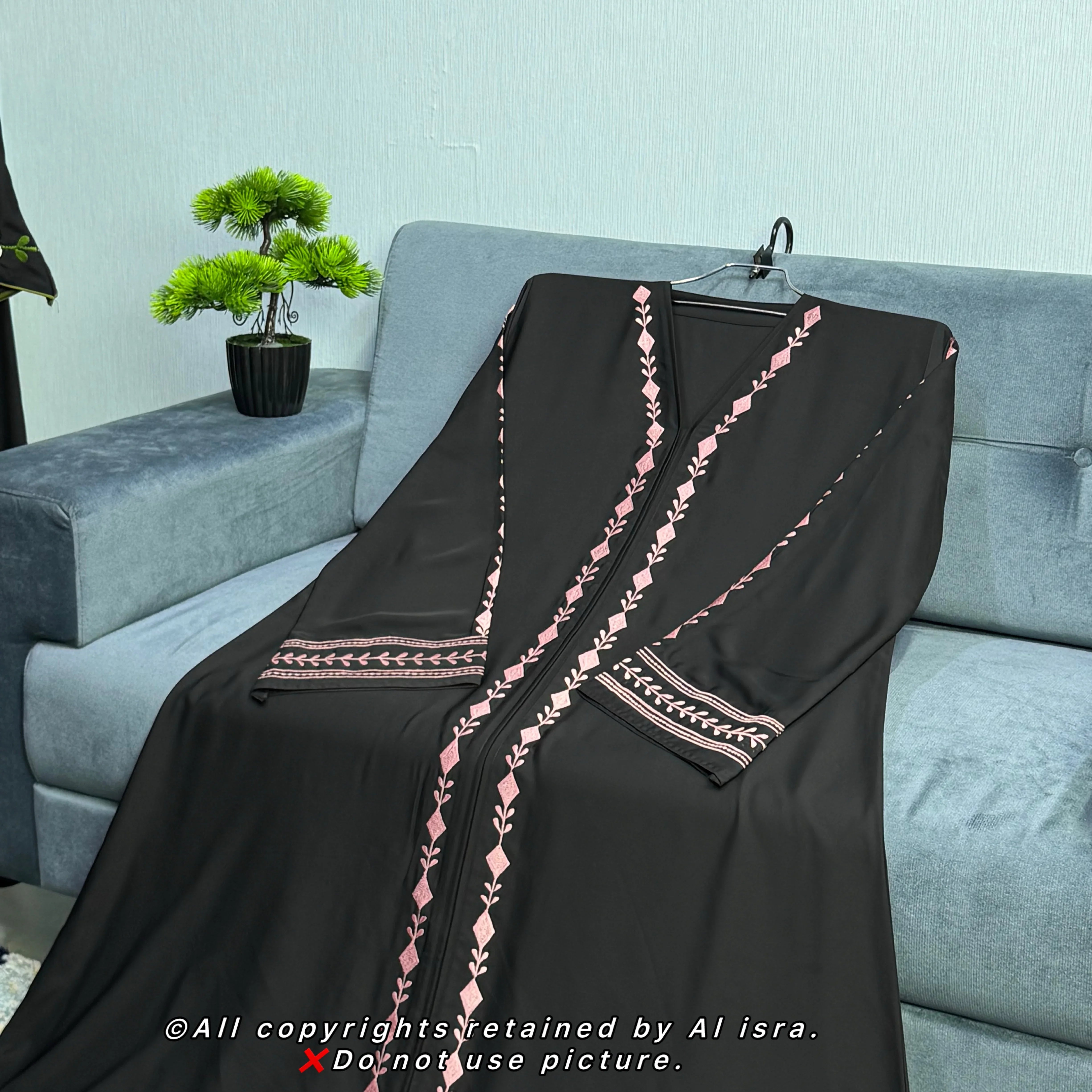 Faija Abaya
