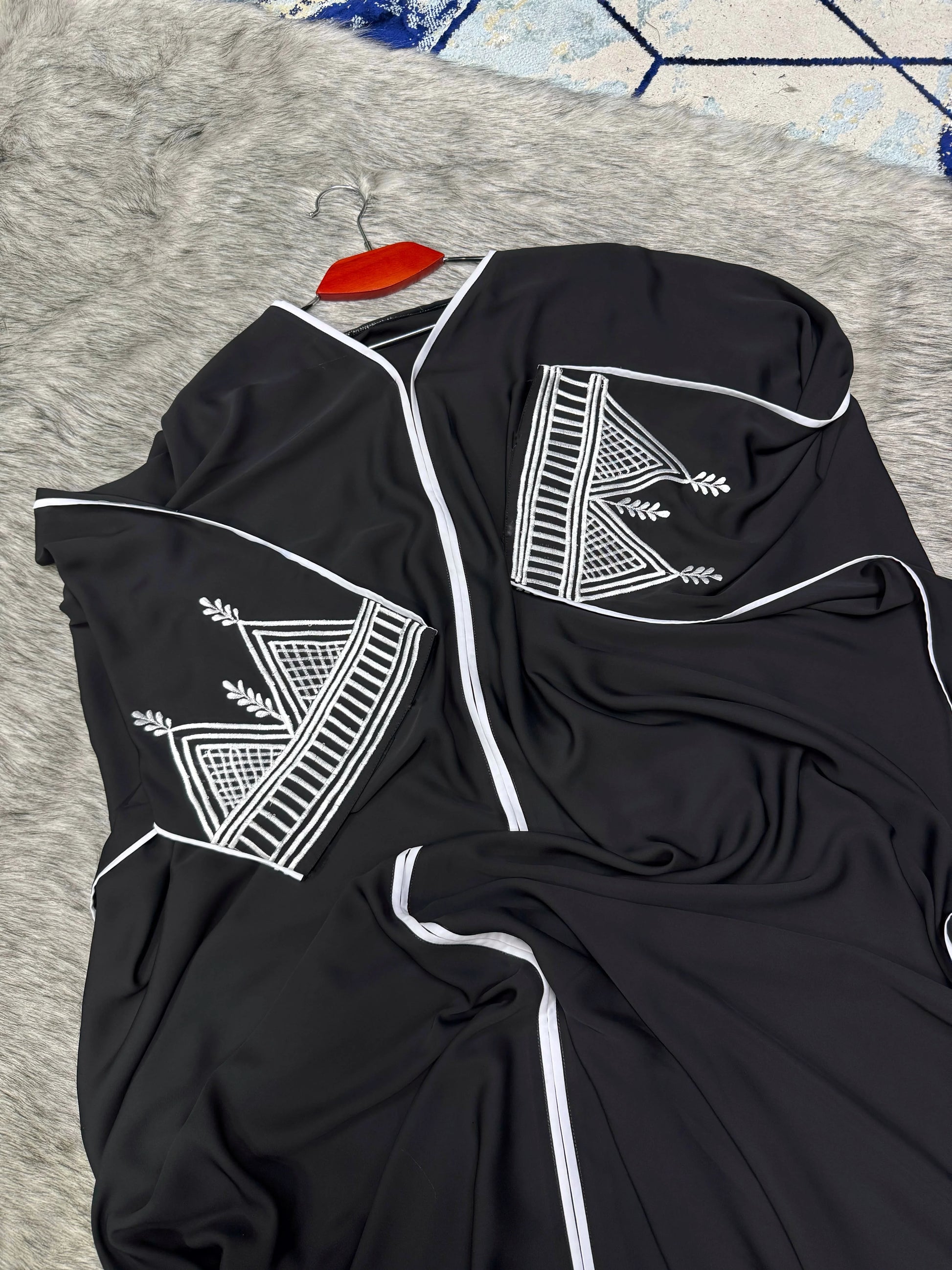 Dubai signature abaya