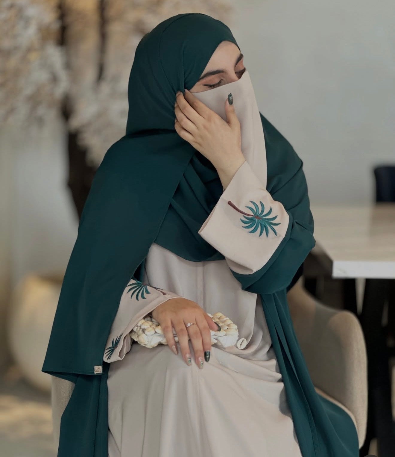 AFNAN ABAYA