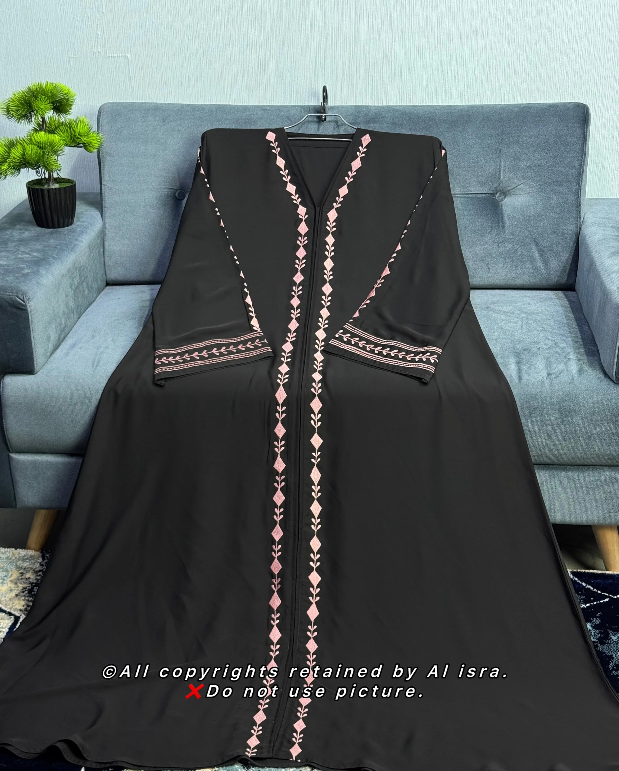 Faija Abaya